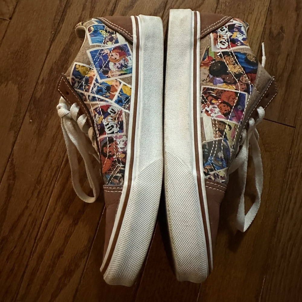 Vans X Disney 100 Old Skool Scrapbook Leather Women’s Size 6 - Picture 2 of 7